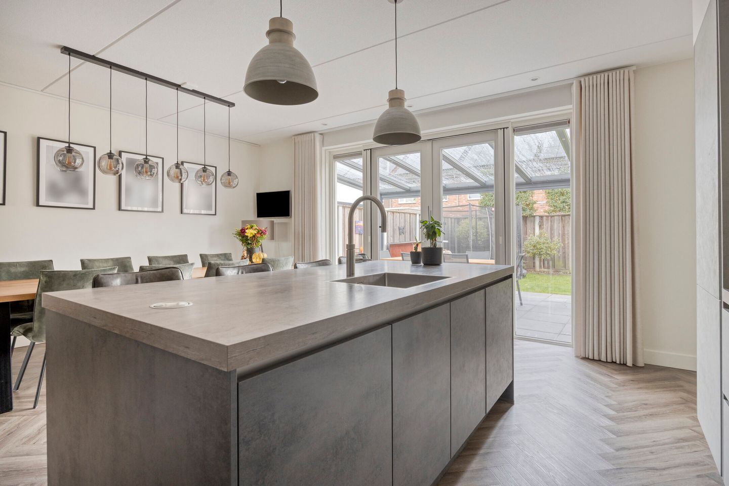 Photo 14 of Citroenvlinder 25