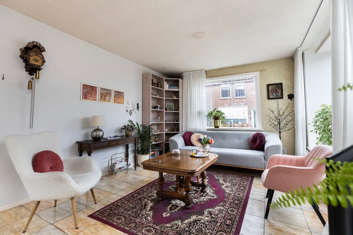 Foto 4 van Stoop van Zwijndrechtstraat 16