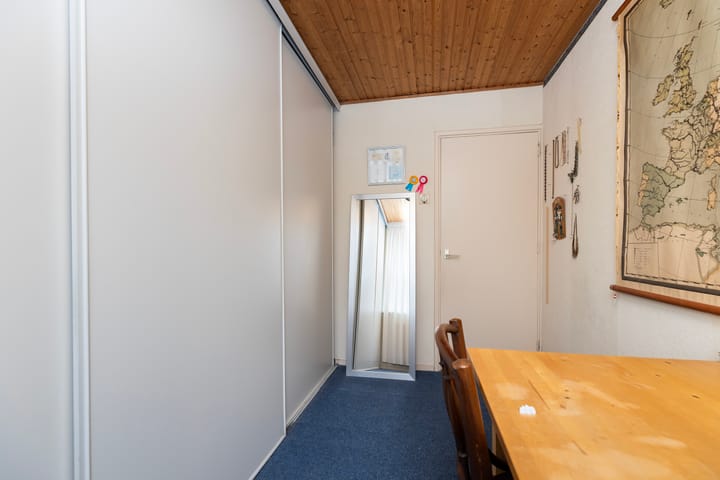 Foto 20 van Stoop van Zwijndrechtstraat 16