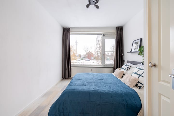 Photo 3 of Zwaanstraat 21