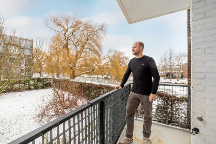 Photo 4 of Zwaanstraat 21