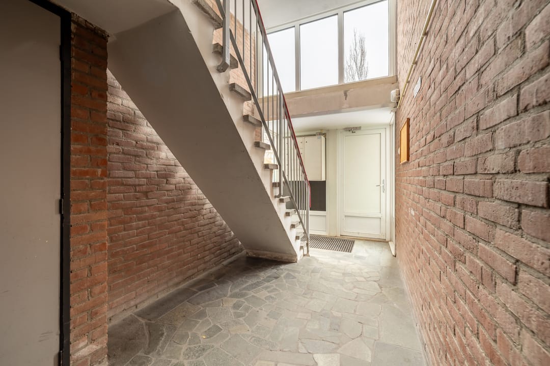 Photo 38 of Zwaanstraat 21