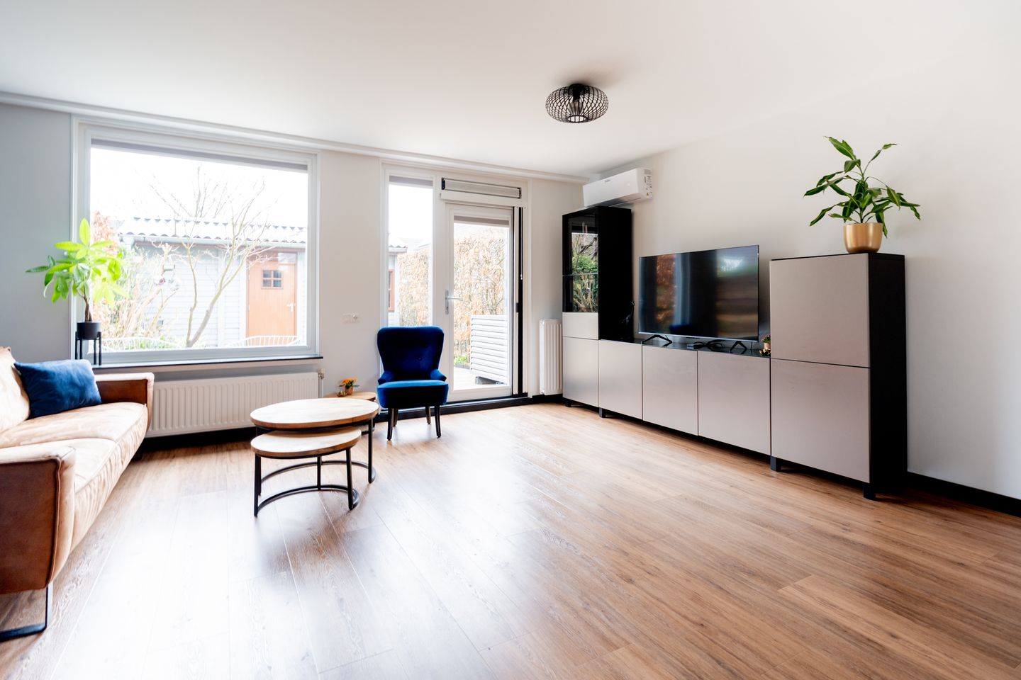 Foto 10 van Hoofdweg 1101