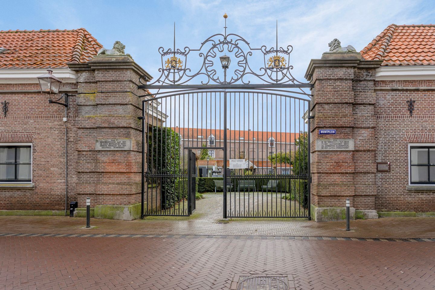 Photo 14 of Muntplein 41