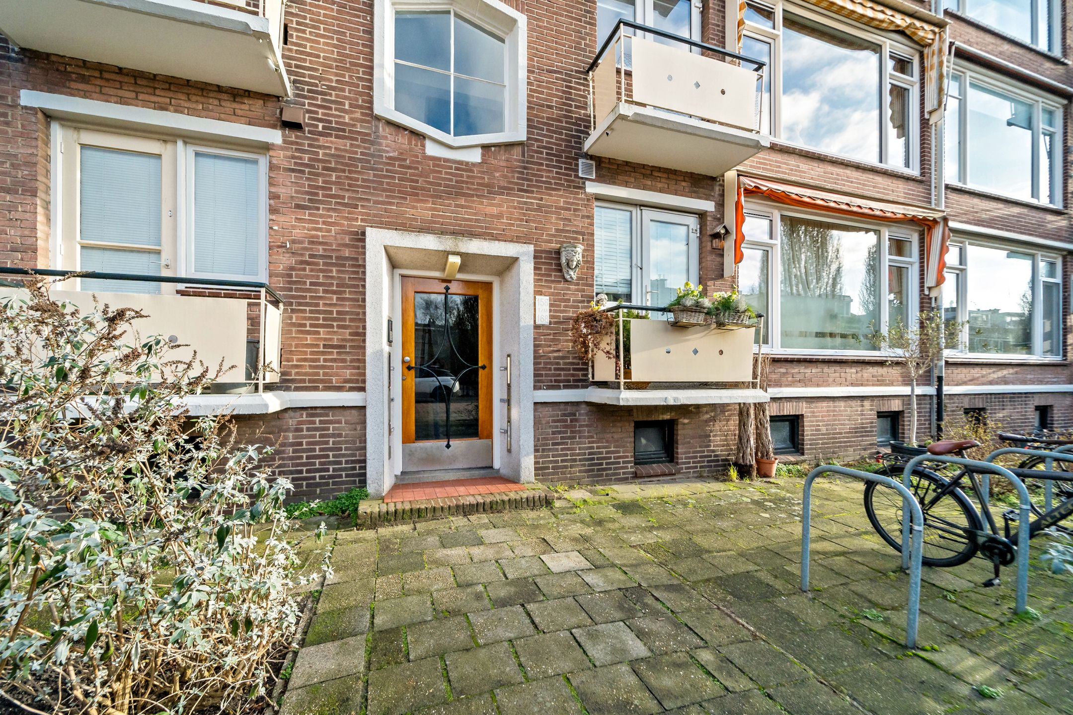 Photo 6 of Albert Verweystraat 166