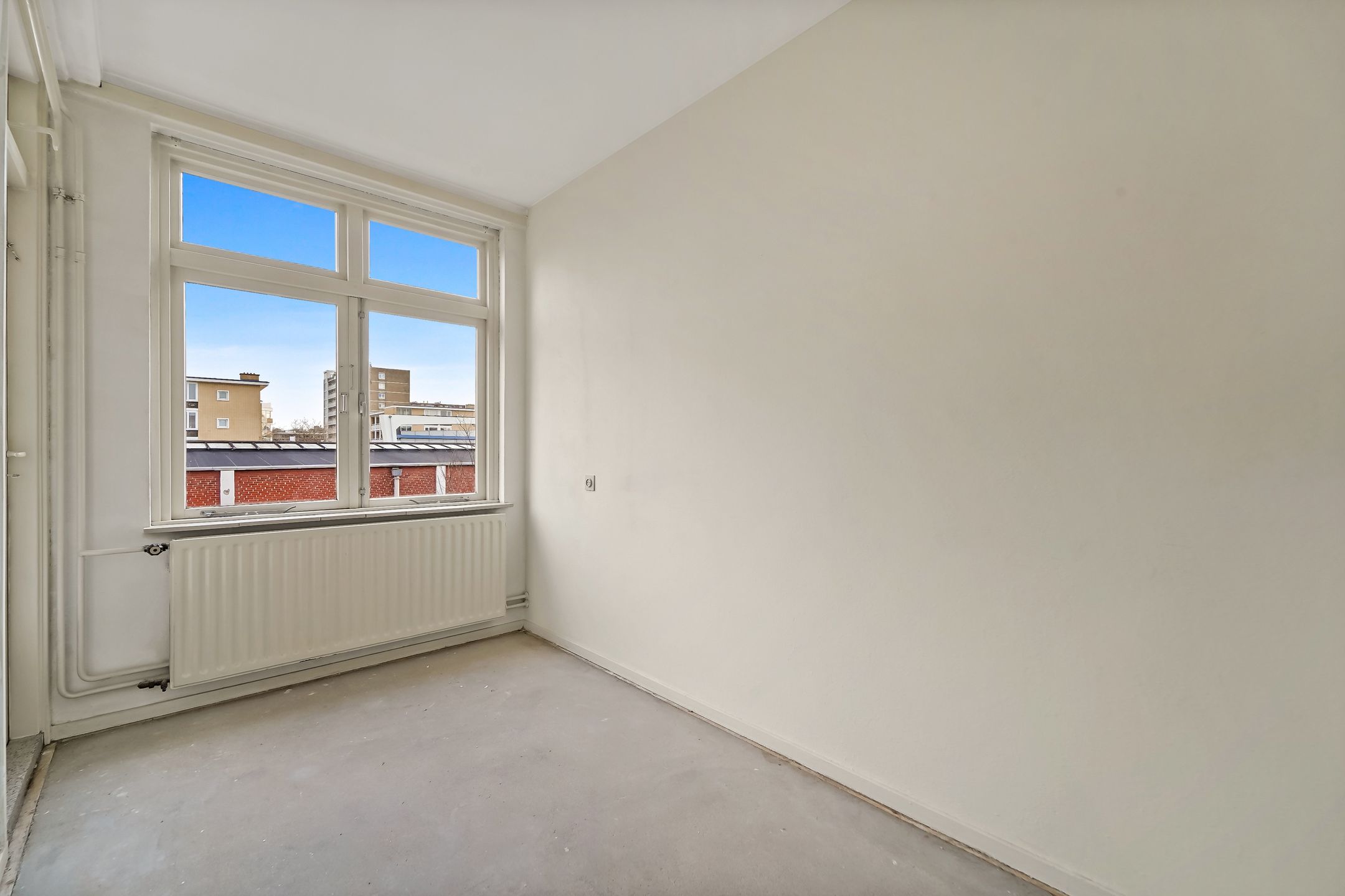 Photo 21 of Albert Verweystraat 166