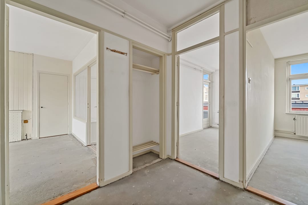 Photo 23 of Albert Verweystraat 166