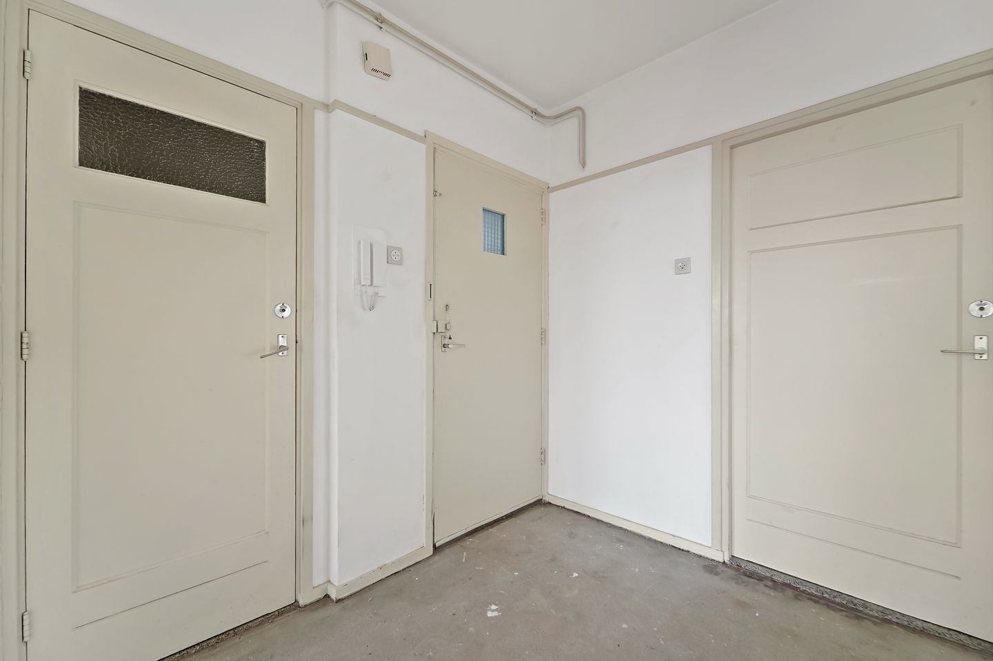 Photo 25 of Albert Verweystraat 166