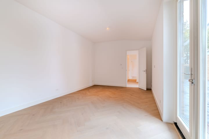 Foto 9 van Westerbaenstraat 2-B