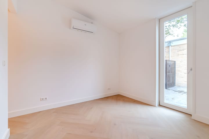 Foto 14 van Westerbaenstraat 2-B