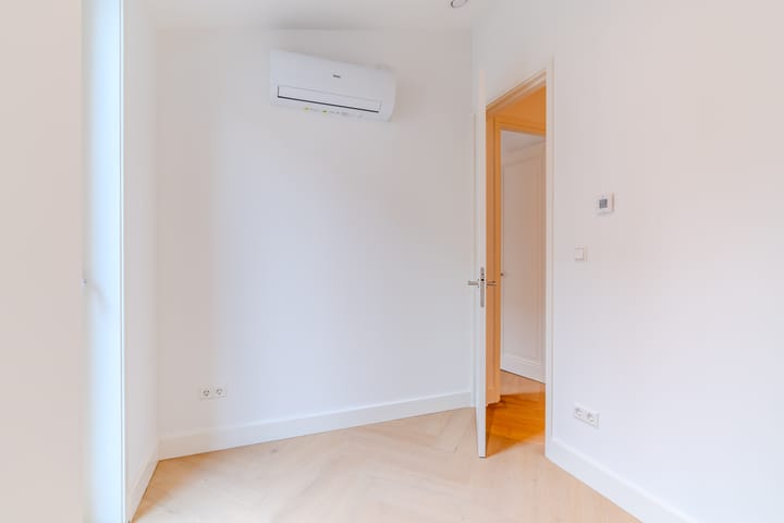 Foto 15 van Westerbaenstraat 2-C