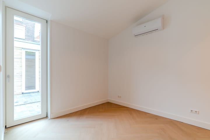 Foto 16 van Westerbaenstraat 2-C