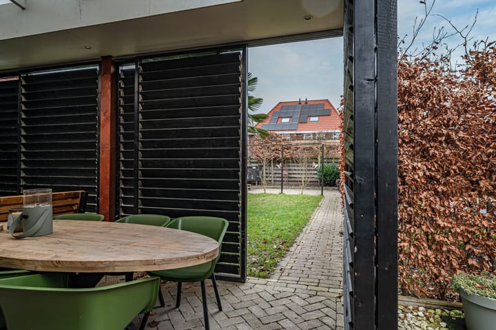 Foto 39 van Aronskelk 6