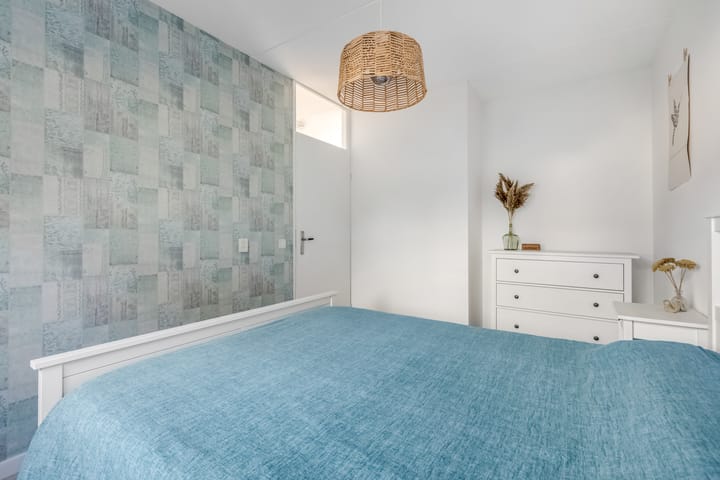 Foto 15 van Foster Dullesdreef 39