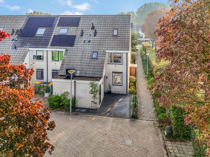 Foto 40 van Foster Dullesdreef 39