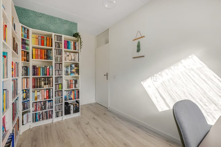 Foto 20 van Foster Dullesdreef 39