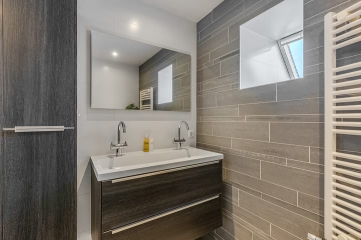 Foto 22 van Foster Dullesdreef 39