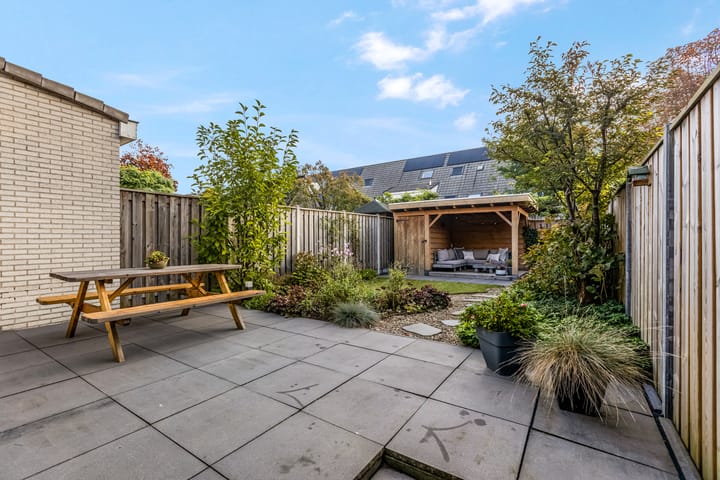 Foto 31 van Foster Dullesdreef 39