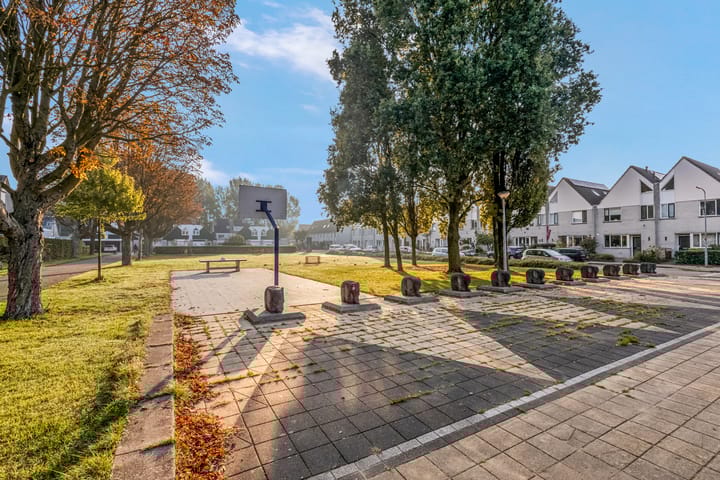 Foto 37 van Foster Dullesdreef 39