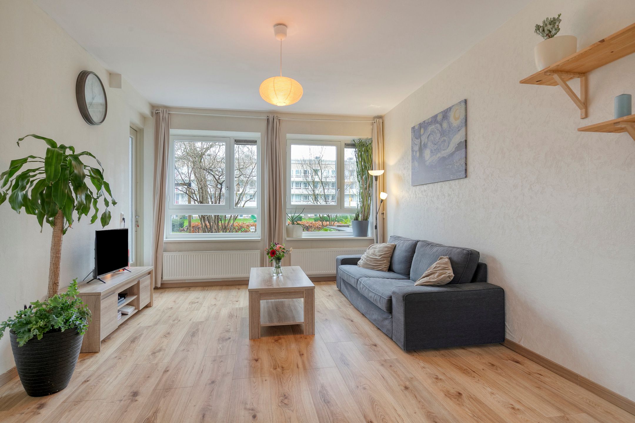 Photo 21 of Leenhofstraat 19