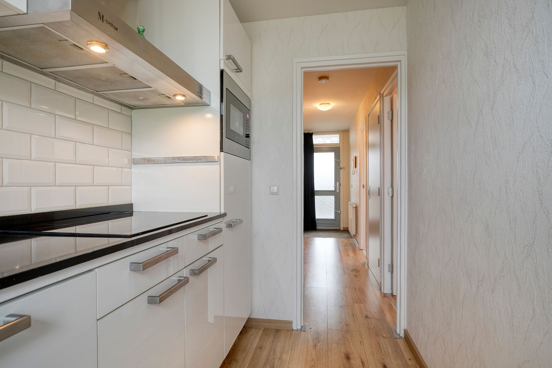 Photo 27 of Leenhofstraat 19