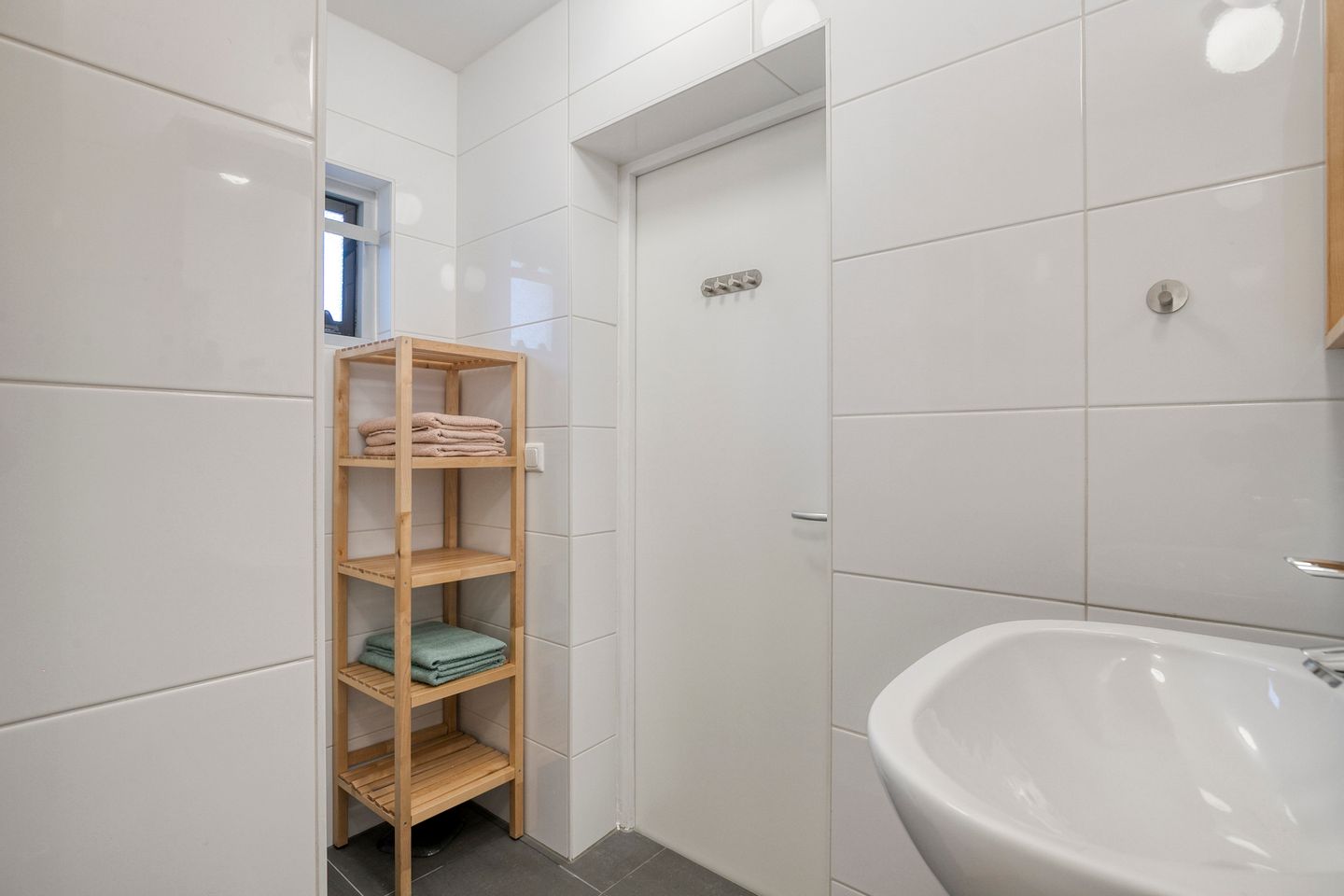 Photo 29 of Leenhofstraat 19