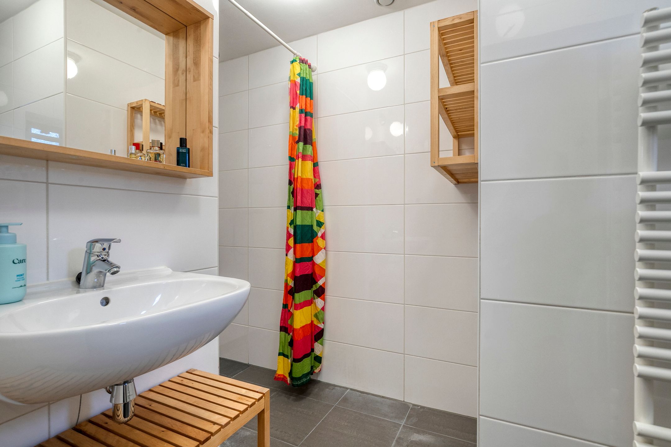 Photo 3 of Leenhofstraat 19