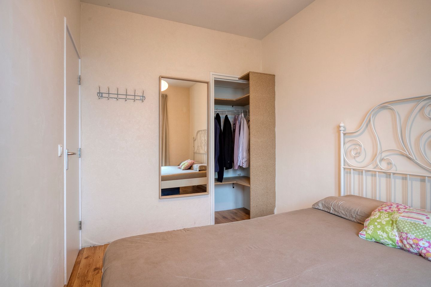 Photo 34 of Leenhofstraat 19