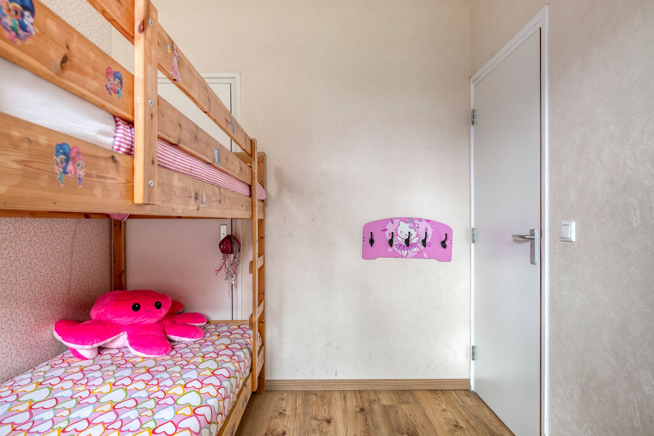 Photo 36 of Leenhofstraat 19