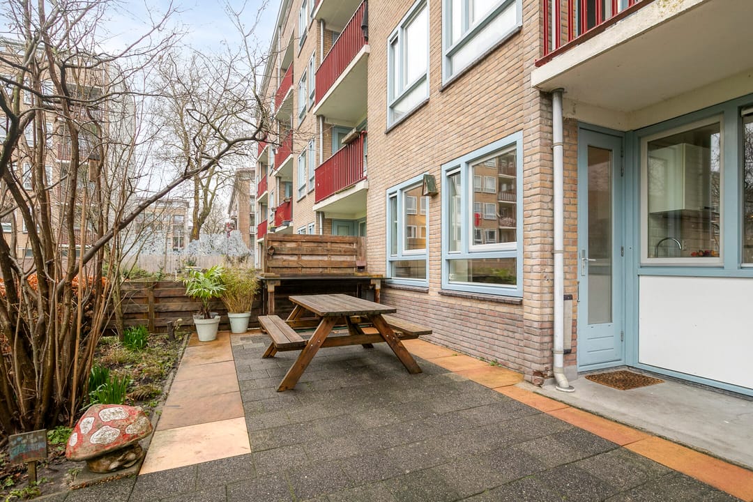 Photo 37 of Leenhofstraat 19