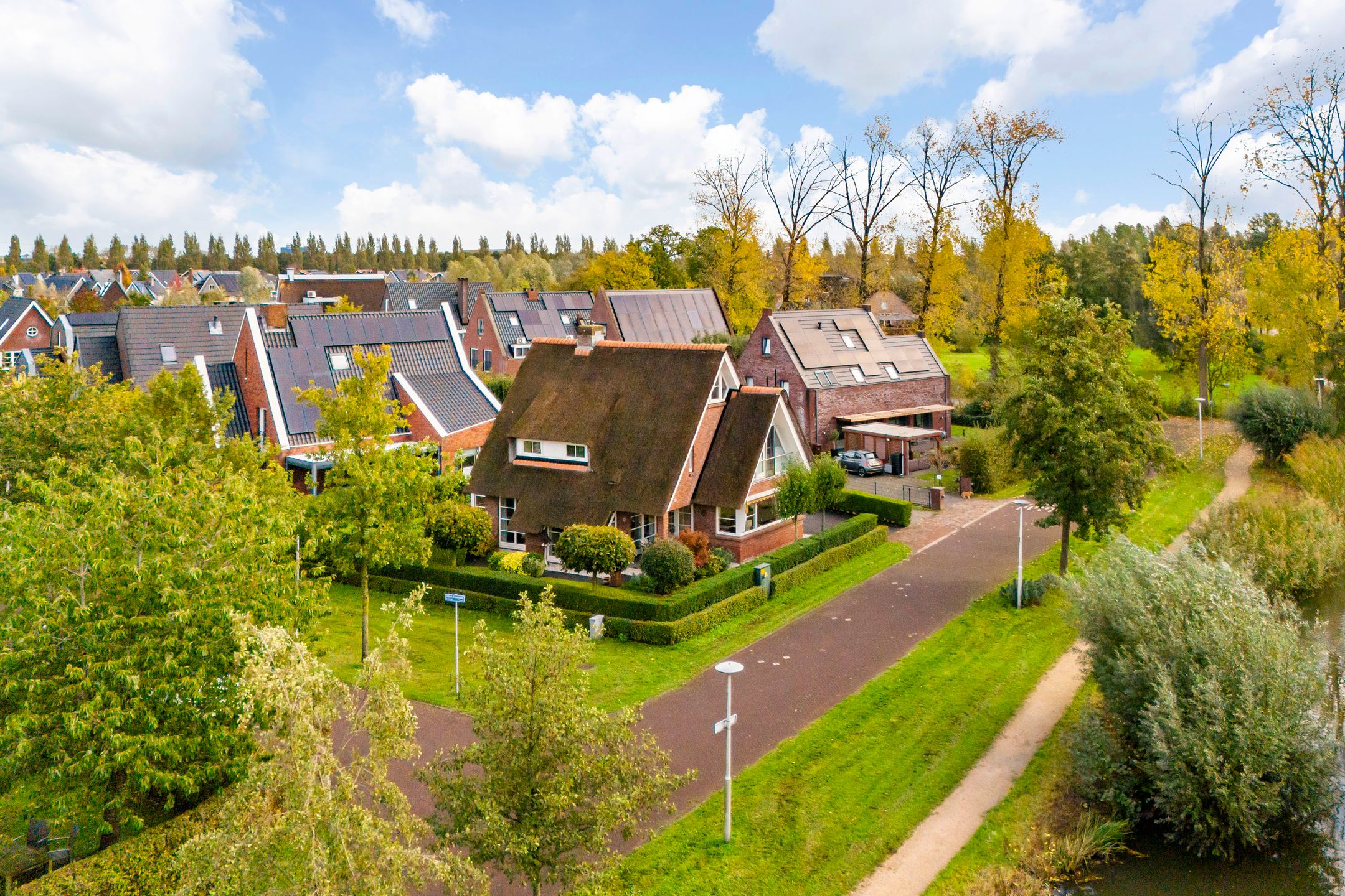 Photo 54 of Edmund Nicklaan 6