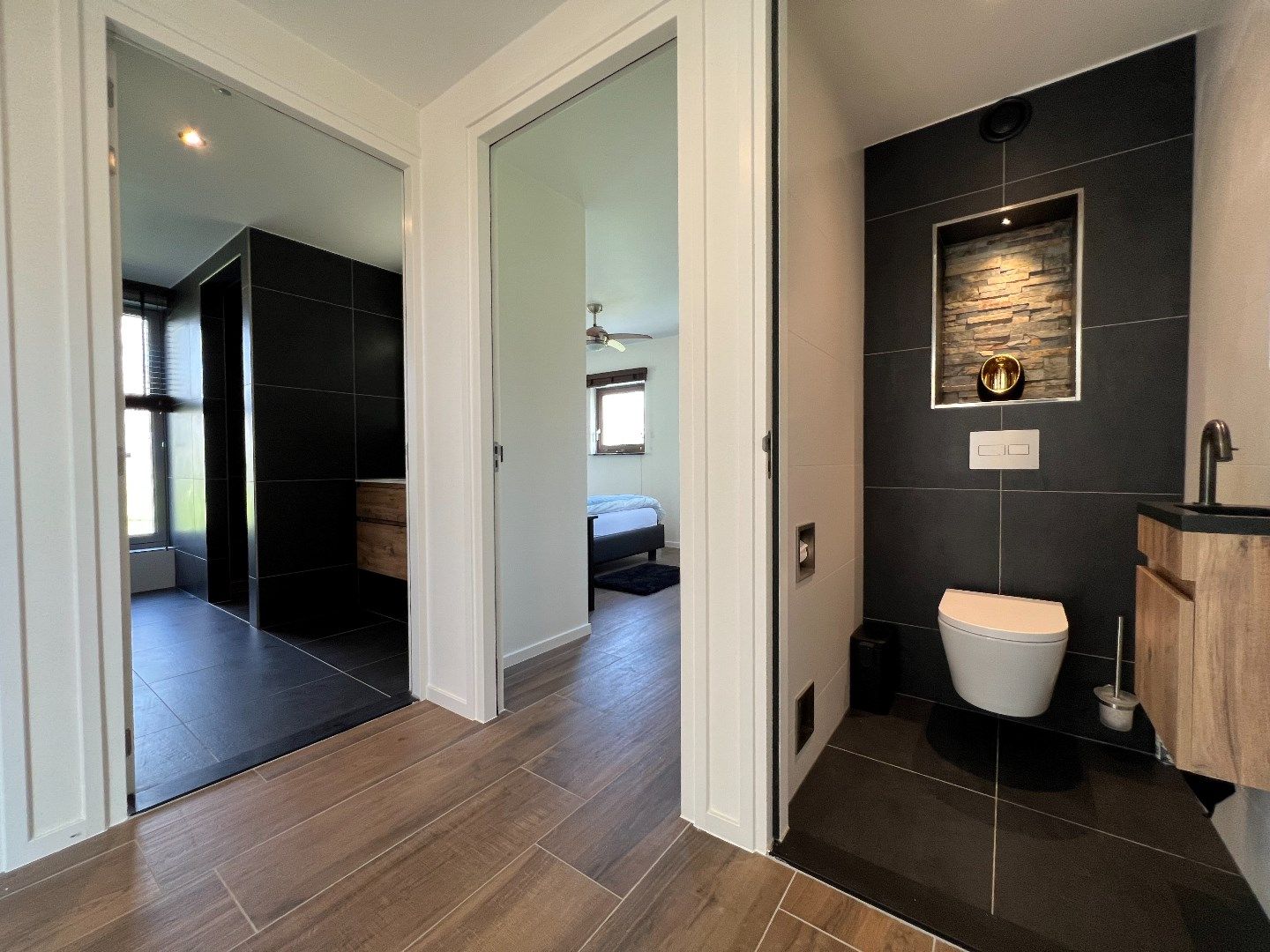 Photo 15 of Vierhonderdpolderdijk 3-A