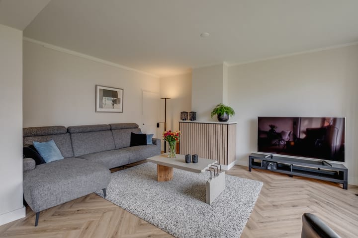 Photo 14 of Herman Boerhaavelaan 58