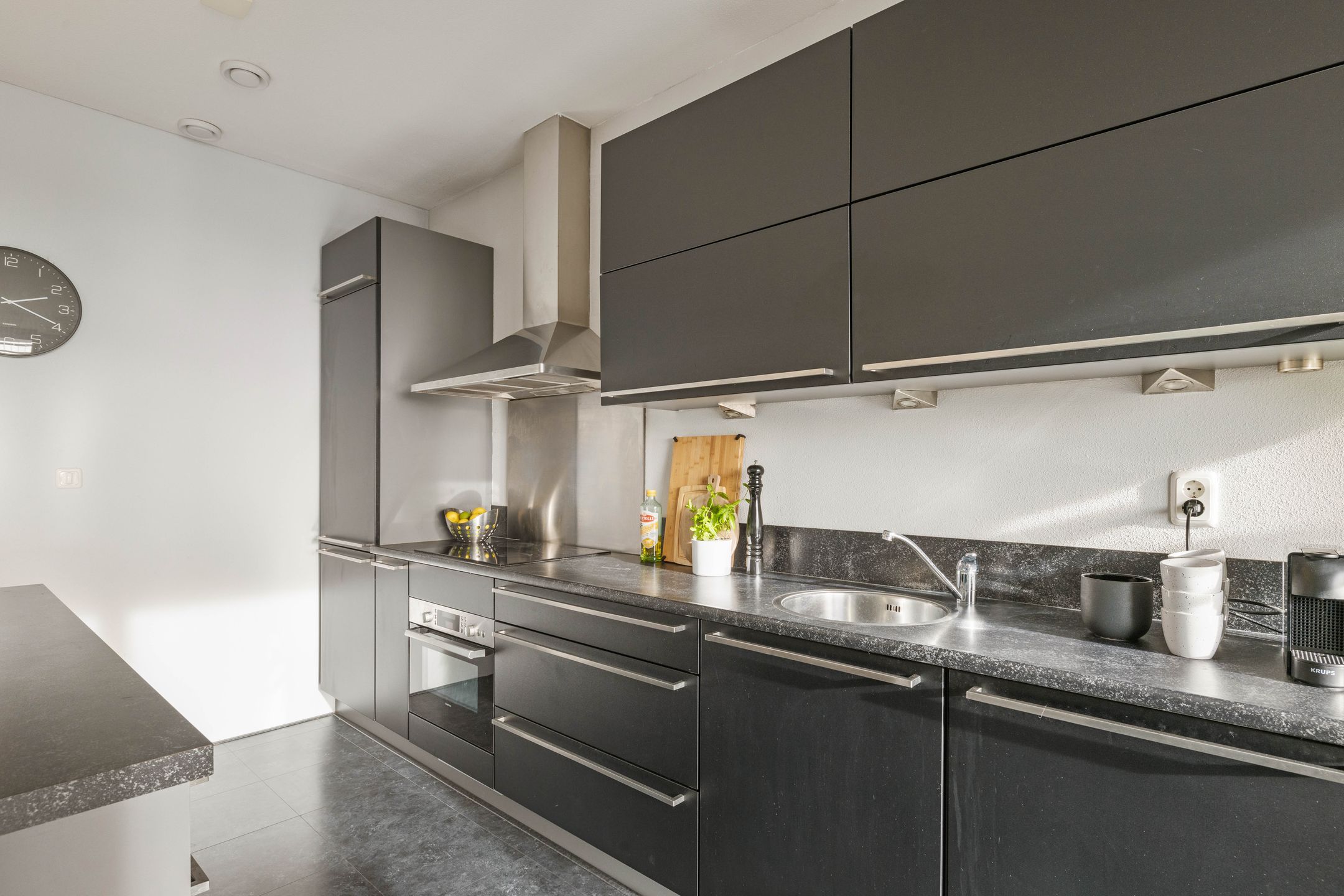 Foto 12 van Pablo Picassostraat 133