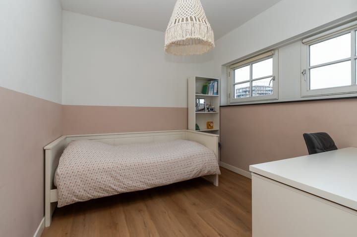 Foto 17 van Merelstraat 1