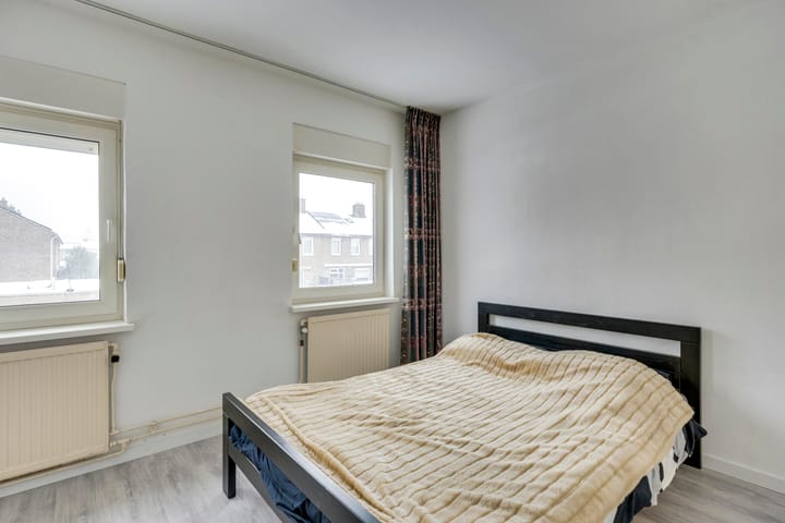 Foto 15 van Andromeda 5