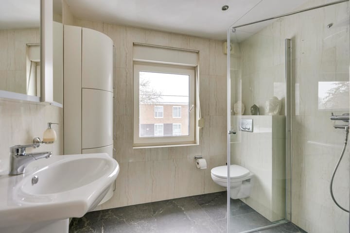 Foto 17 van Andromeda 5