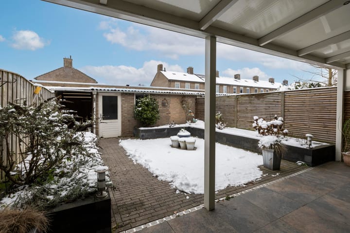 Foto 25 van Andromeda 5