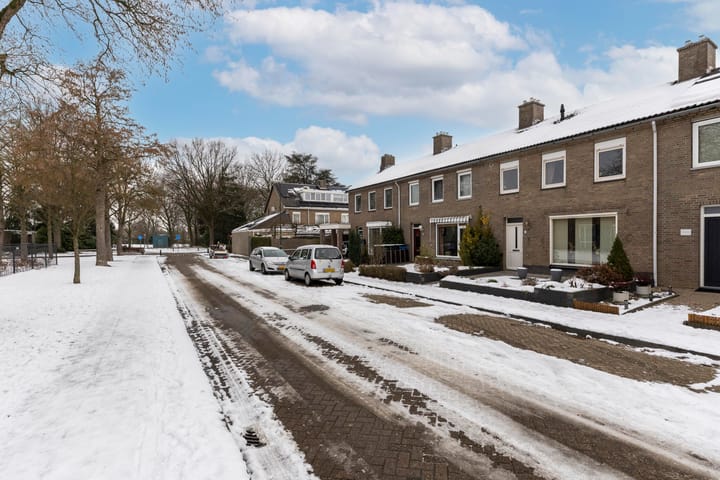 Foto 39 van Andromeda 5