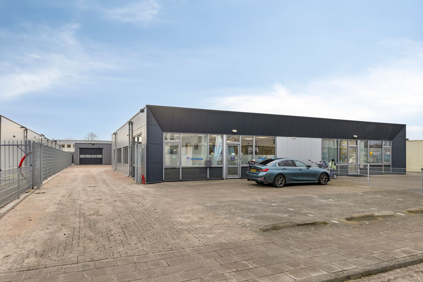 View photo 1 of Turfschip 15