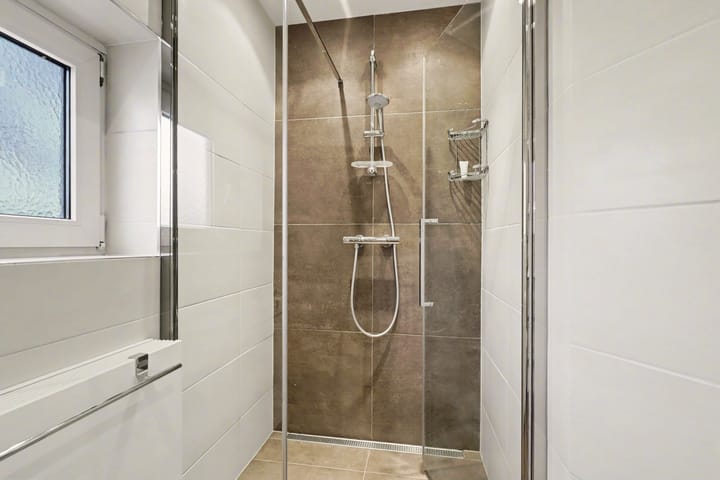 Photo 20 of Voorstraat 141-A