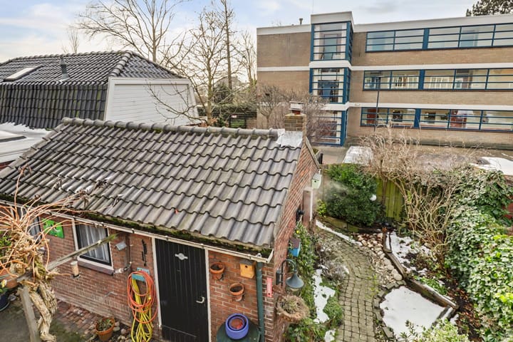 Photo 26 of Voorstraat 141-A