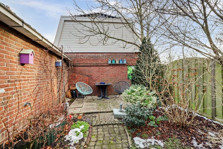 Photo 31 of Voorstraat 141-A