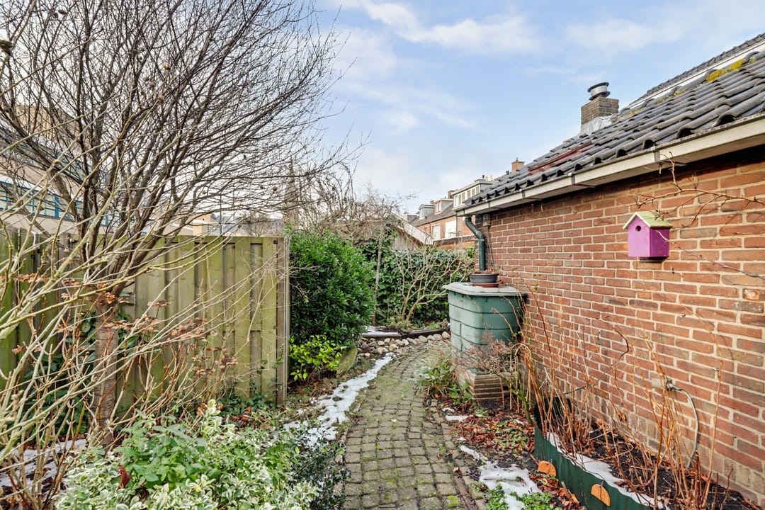 Foto 32 van Voorstraat 141-A