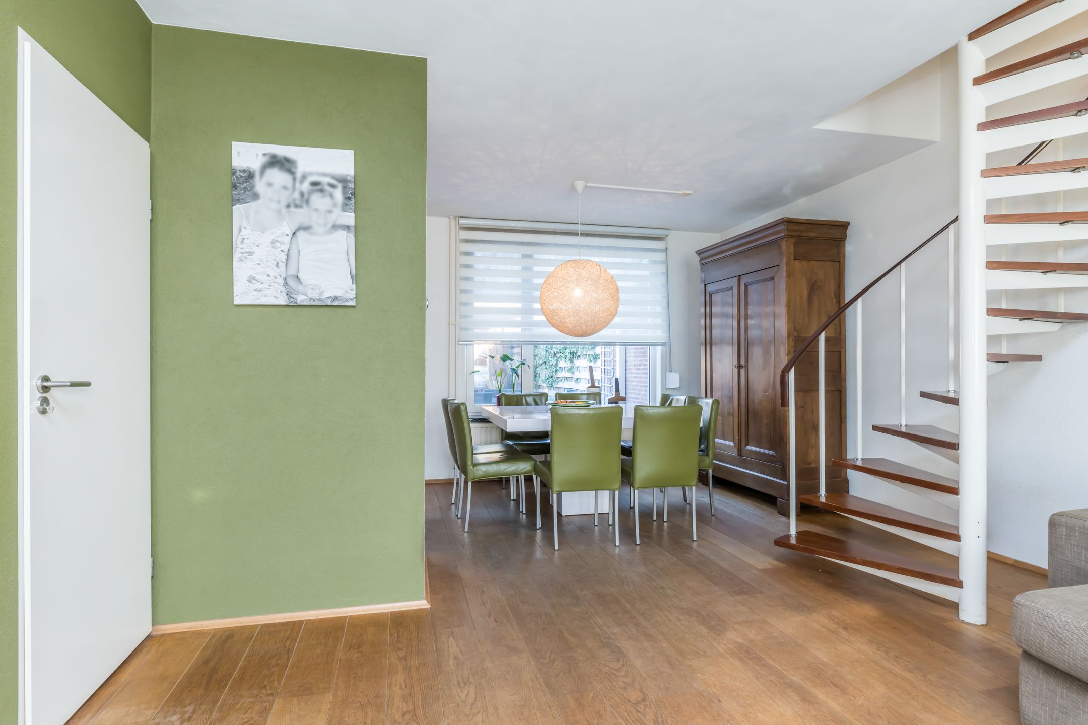 Foto 9 van Van Weerden Poelmanstraat 181