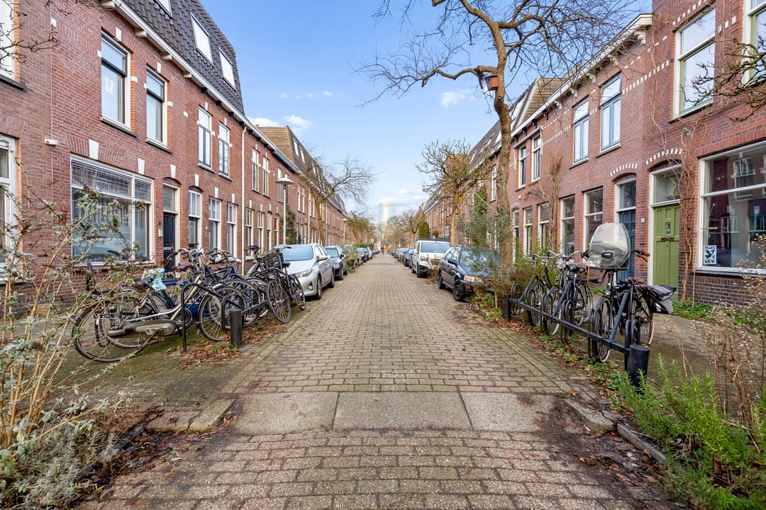 Foto 16 van Coornhertstraat 25-A