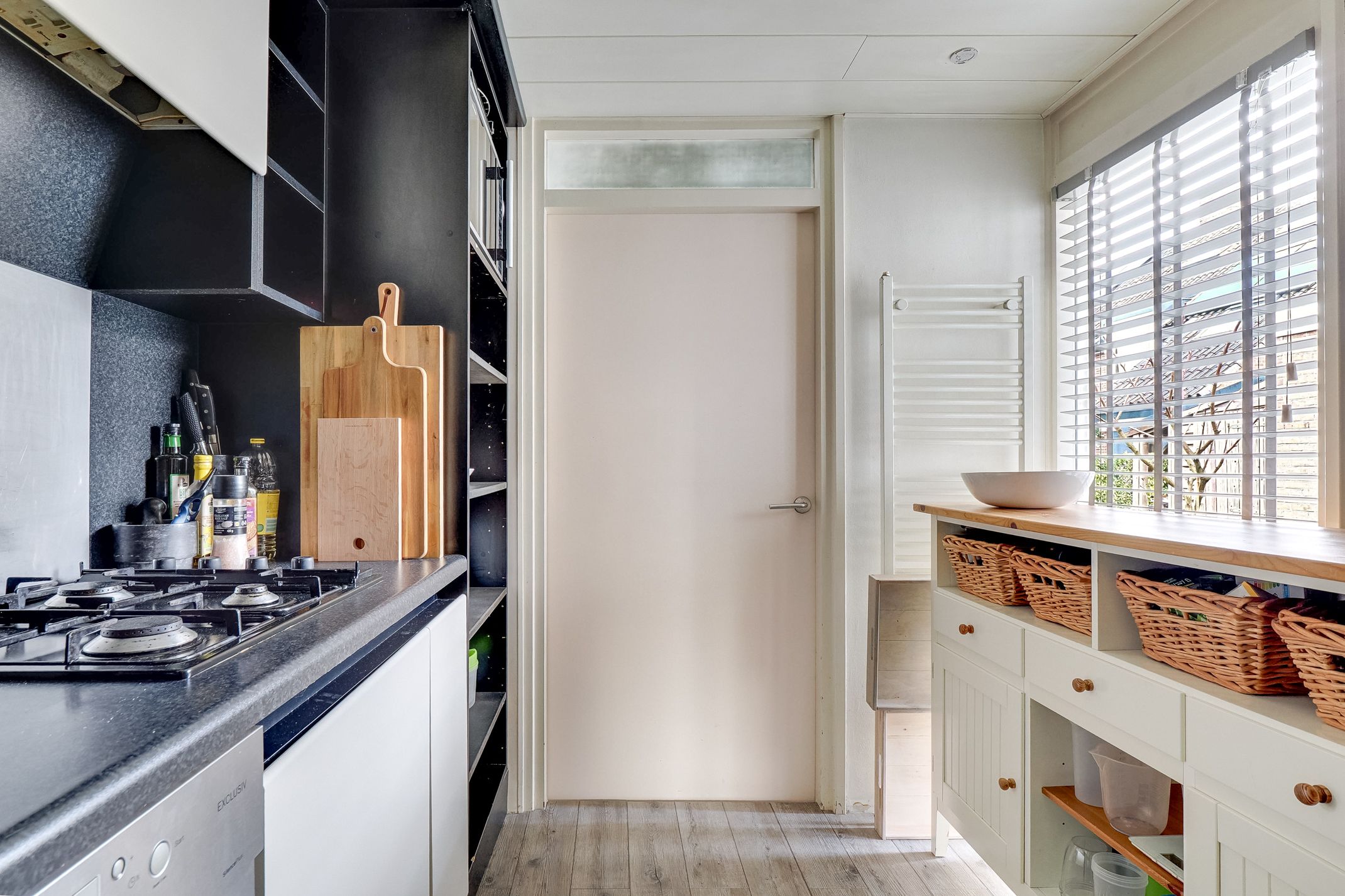 Foto 3 van Den Hoeff 19