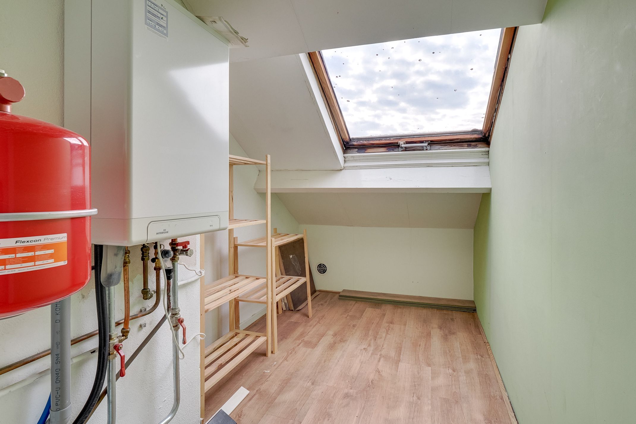 Foto 33 van Den Hoeff 19