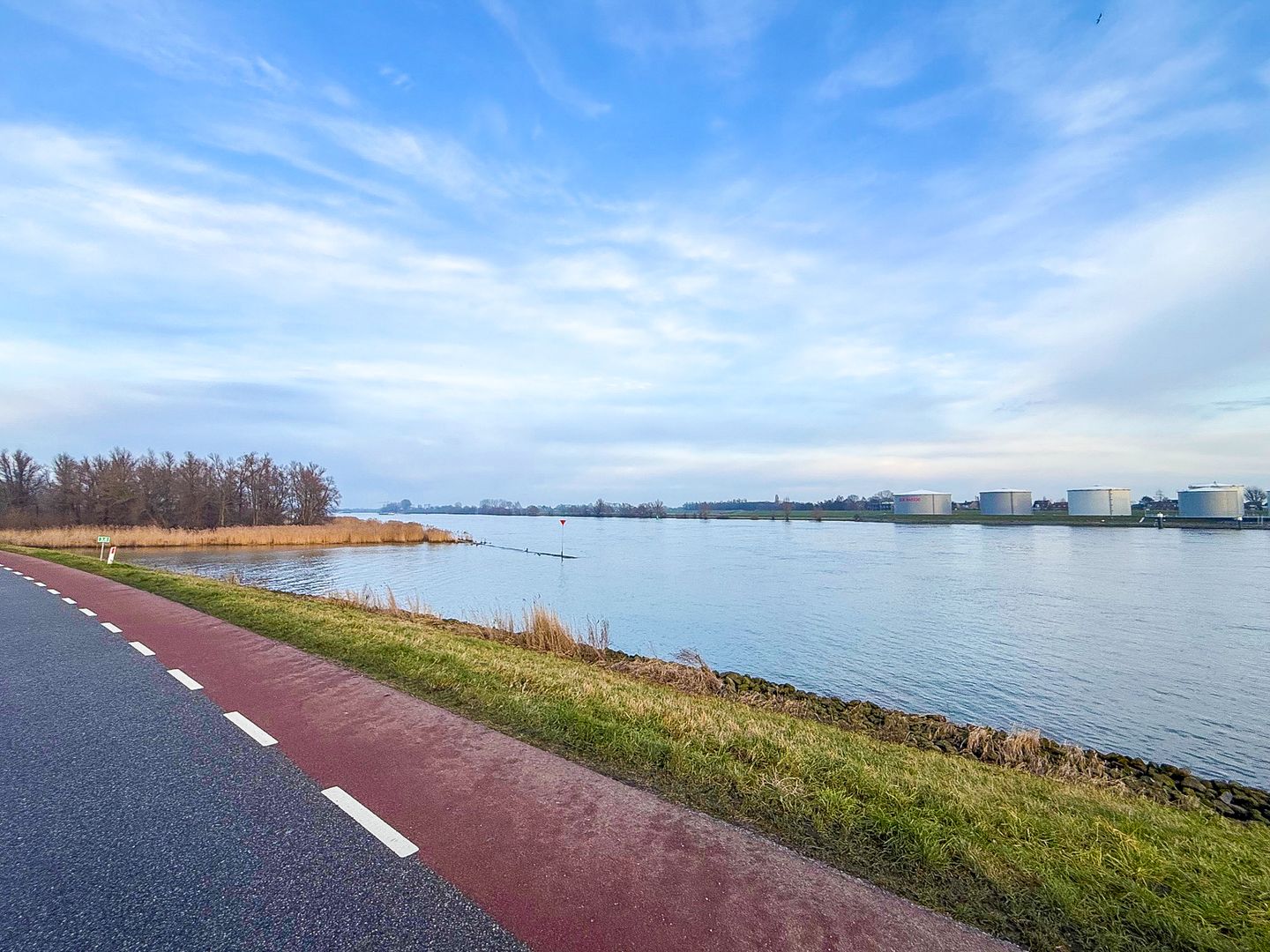 Foto 44 van Den Hoeff 19