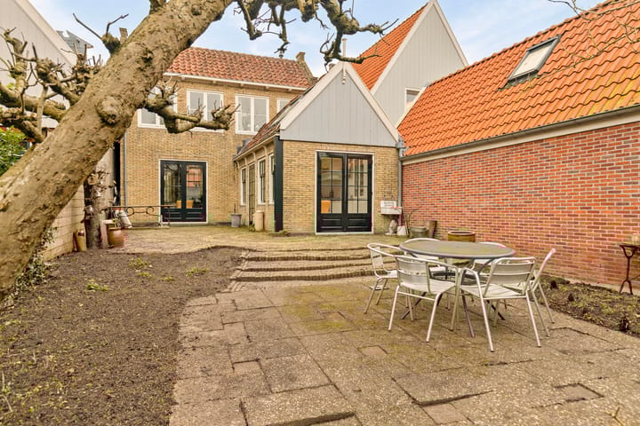 Photo 2 of Spuistraat 29